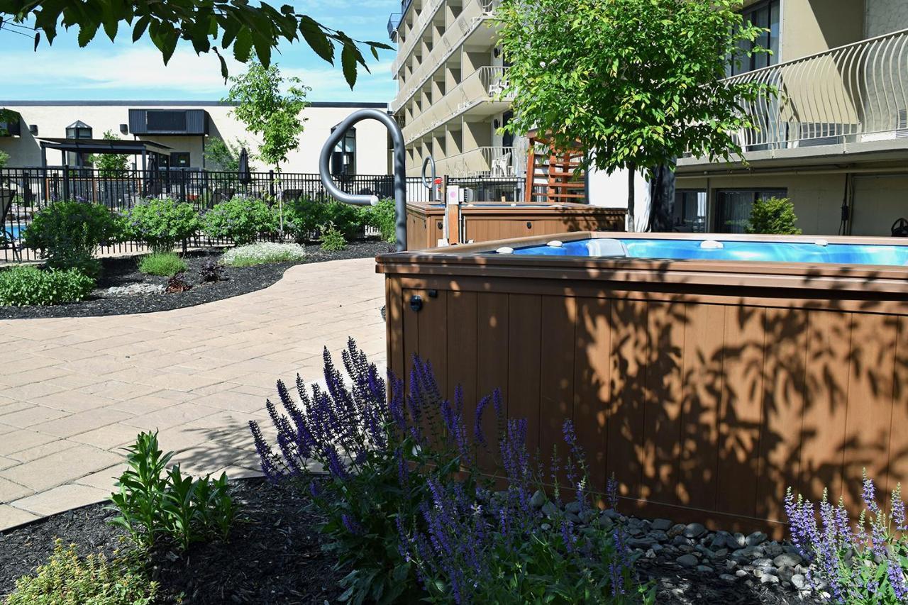 Hotel Castel Granby Exterior photo